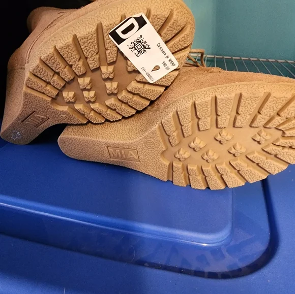 Tan wedge boot - Picture 4 of 5